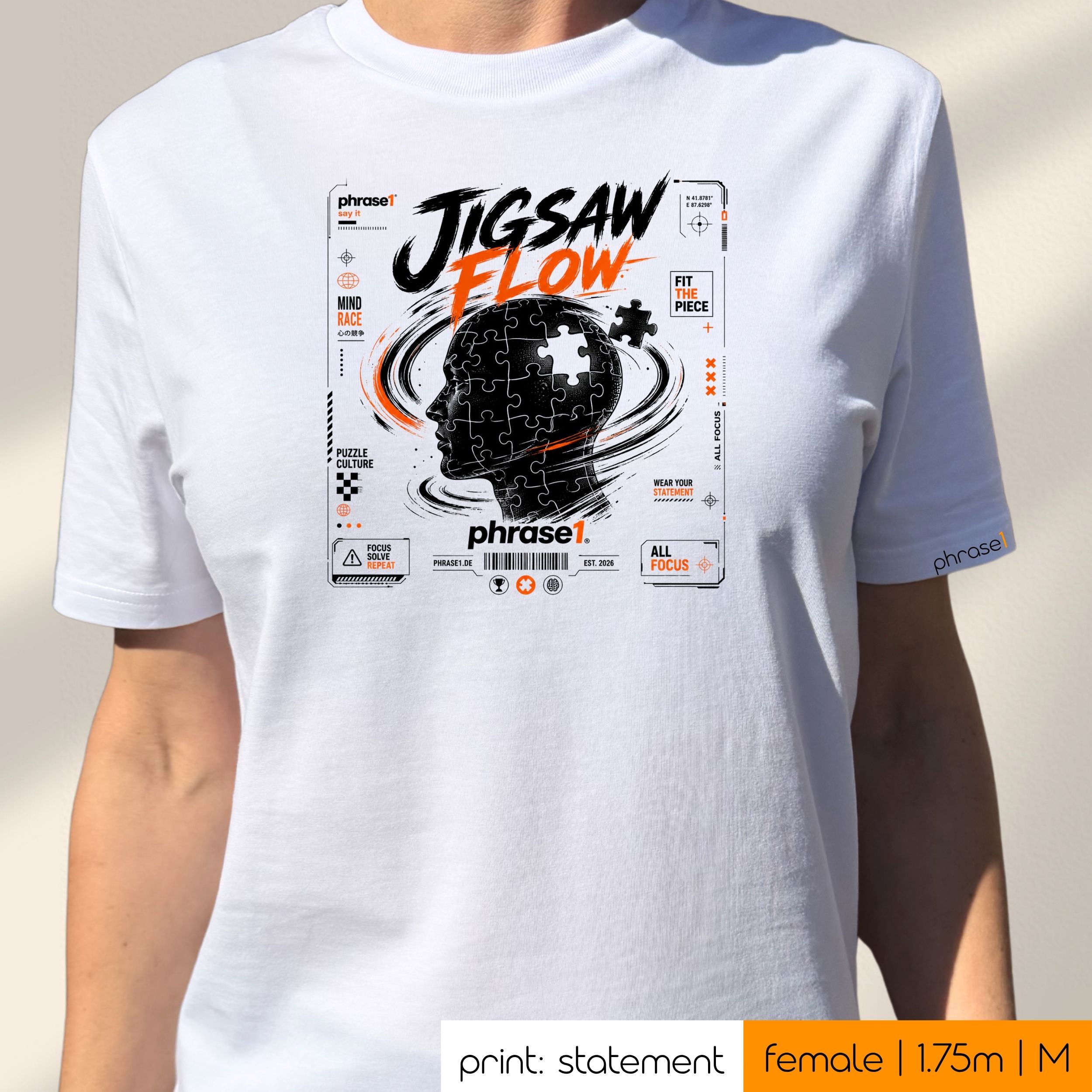 Premium T-Shirt mit Visual "JIGSAW FLOW" Premium T-Shirt mit Visual "JIGSAW FLOW"
