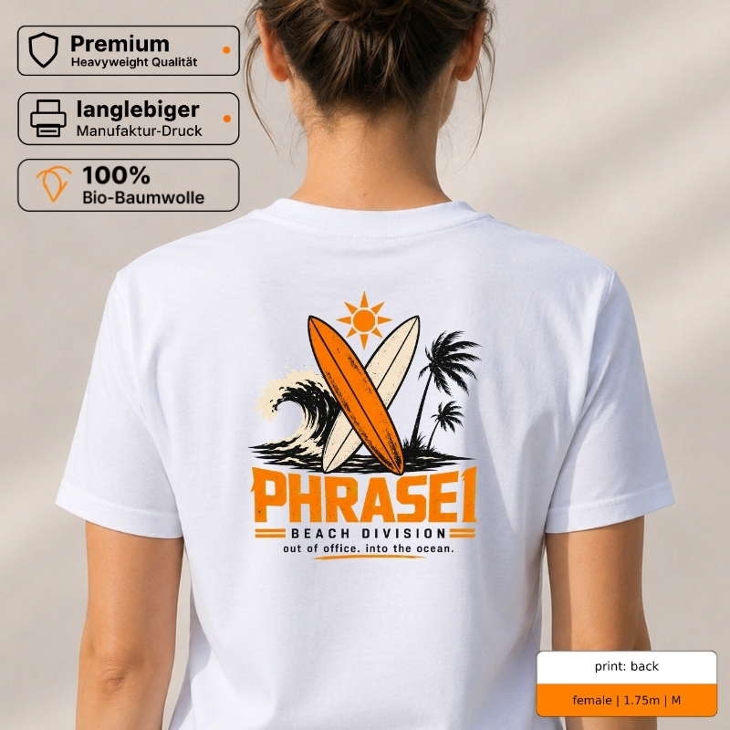 Premium T-Shirt „PHRASE1 BEACH DIVISION“ mit Surf-Rückenprint Premium T-Shirt „PHRASE1 BEACH DIVISION“ mit Surf-Rückenprint