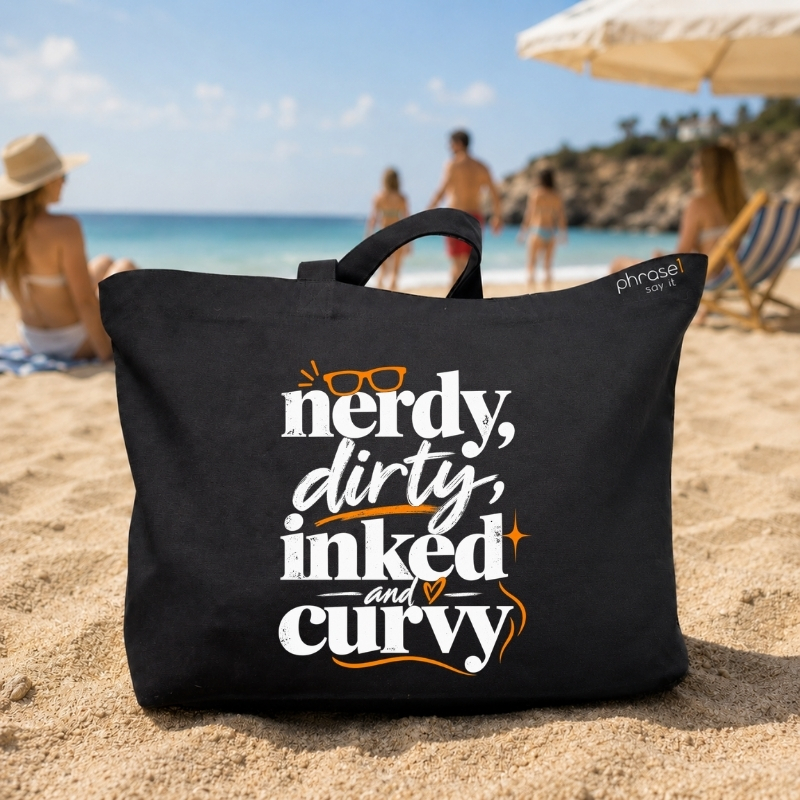 Big Shopper „nerdy, dirty, inked and curvy.“ – Retro Statement Big Shopper „nerdy, dirty, inked and curvy.“ – Retro Statement