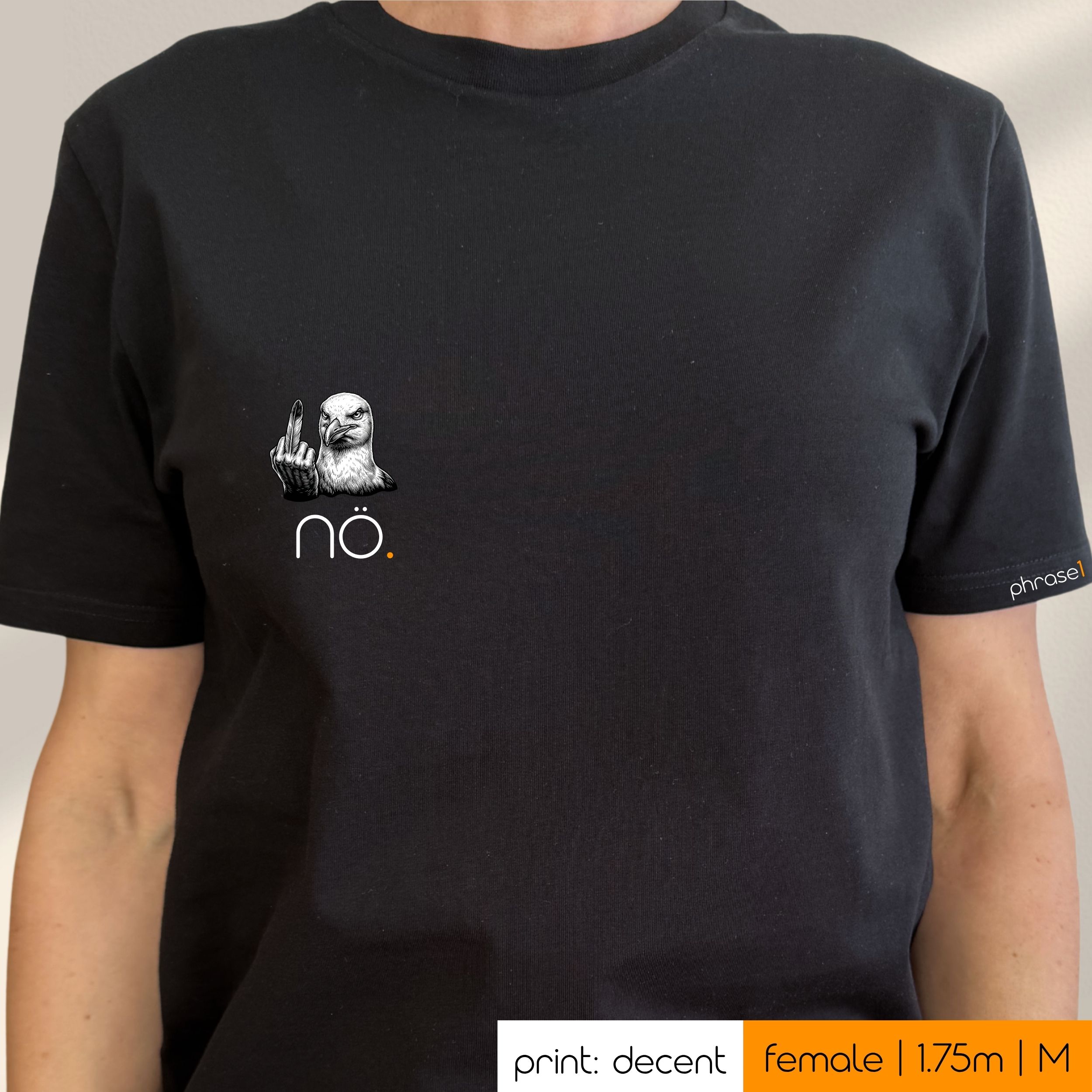 Premium T-Shirt mit Spruch "nö." und visual grimmige Möwe Premium T-Shirt mit Spruch "nö." und visual grimmige Möwe