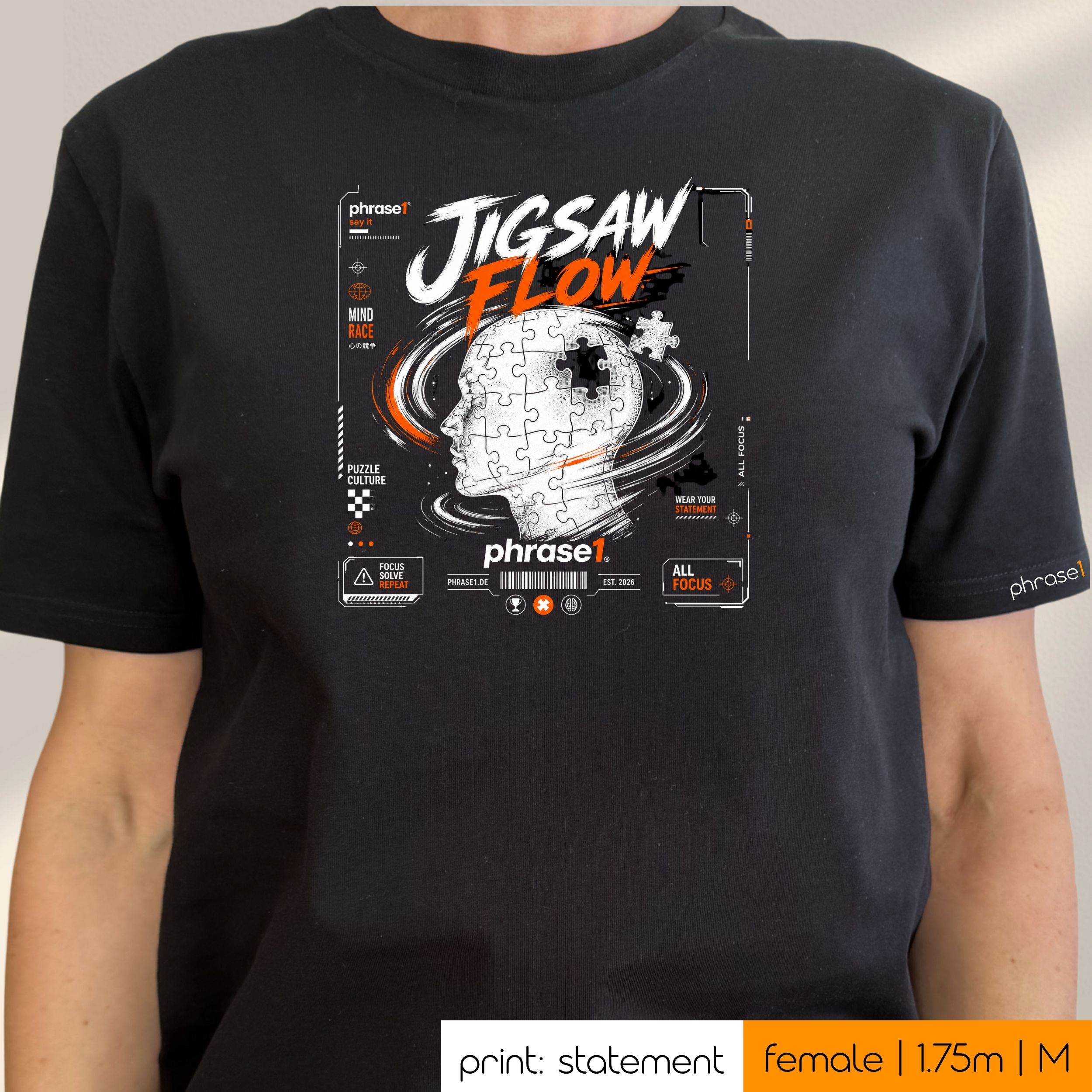Premium T-Shirt mit Visual "JIGSAW FLOW" Premium T-Shirt mit Visual "JIGSAW FLOW"