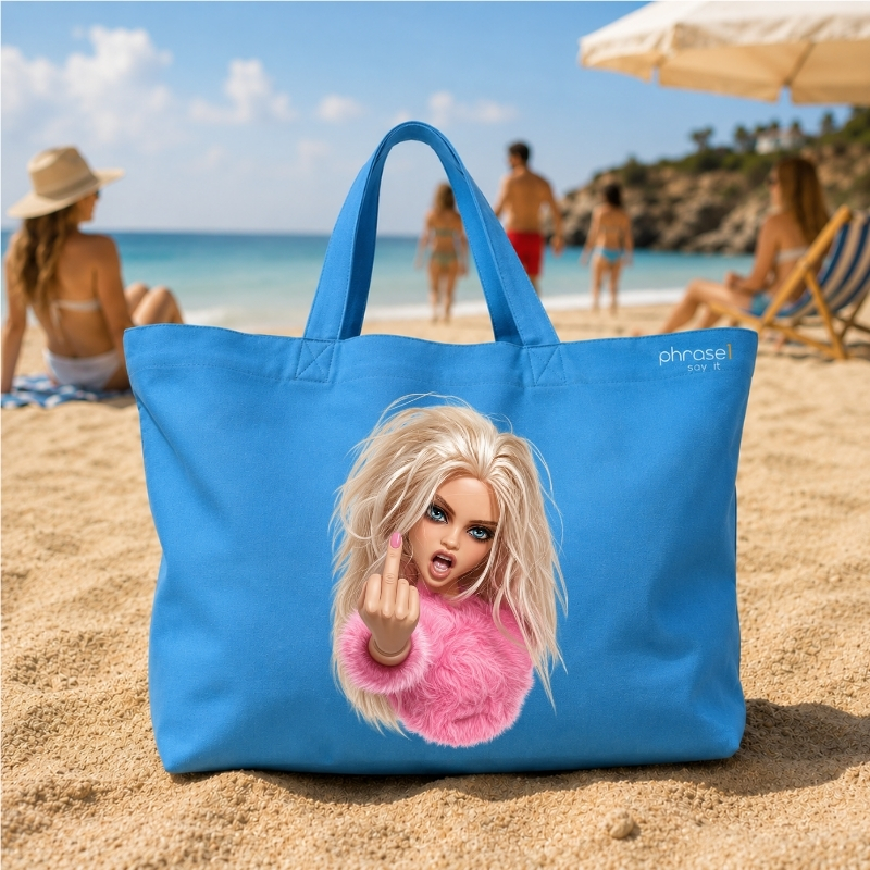Beach Bag / Big Shopper mit rebellischem weiblichem Puppen-Motiv Beach Bag / Big Shopper mit rebellischem weiblichem Puppen-Motiv