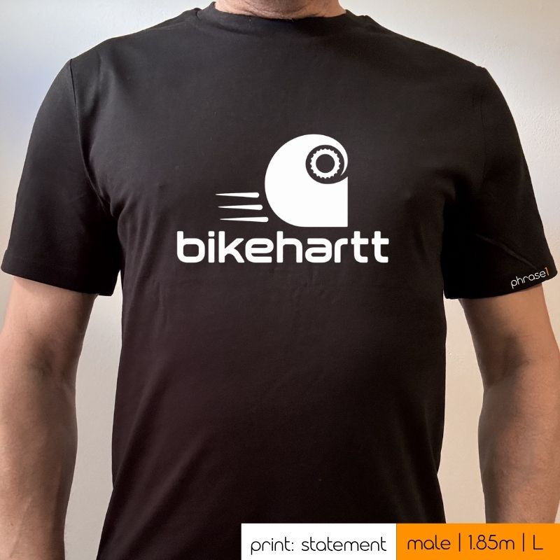 Premium T-Shirt mit Spruch „bikehartt" mit Visual Premium T-Shirt mit Spruch „bikehartt" mit Visual
