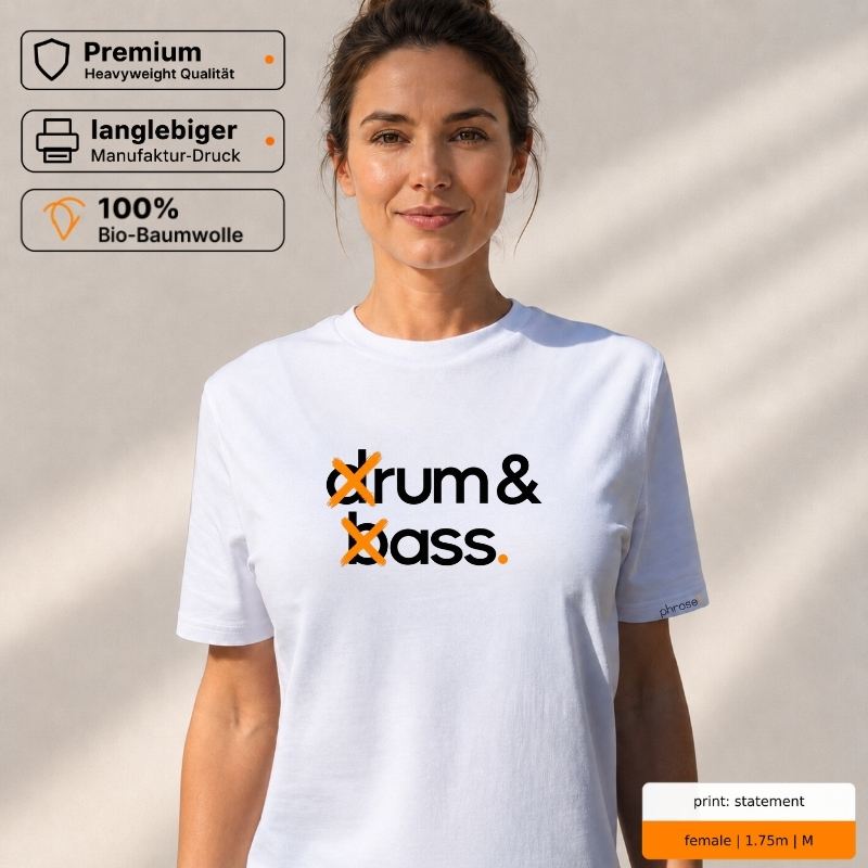 Premium T-Shirt mit „drum & bass.“ / „rum & ass.“ Statement Premium T-Shirt mit „drum & bass.“ / „rum & ass.“ Statement