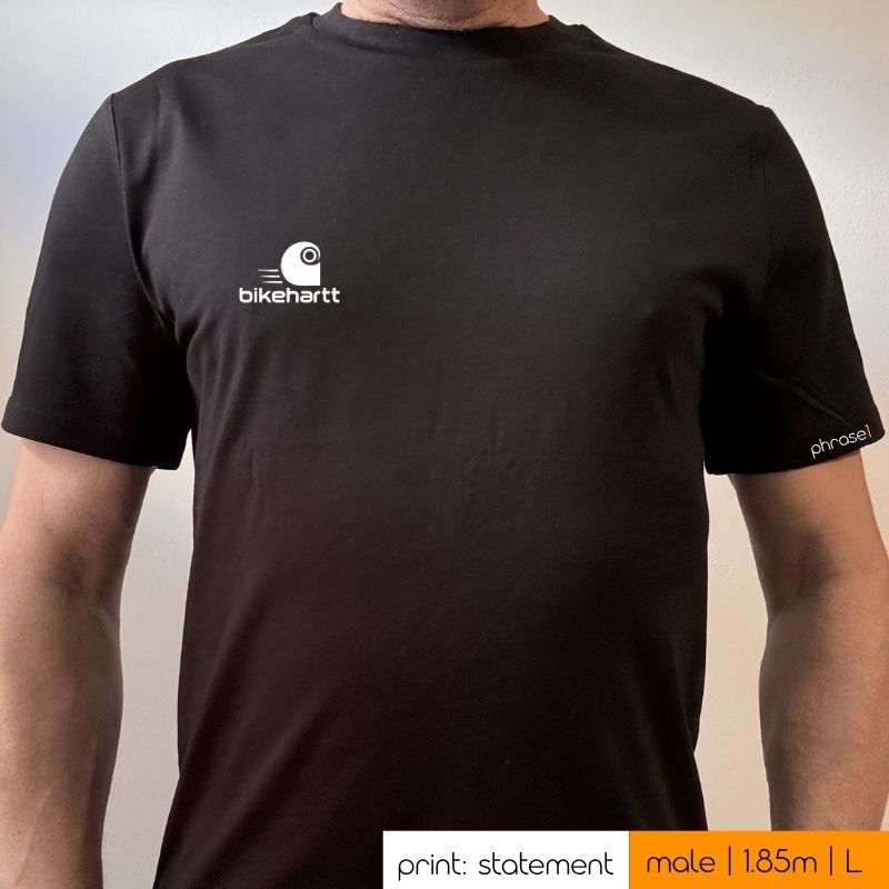Premium T-Shirt mit Spruch „bikehartt" mit Visual