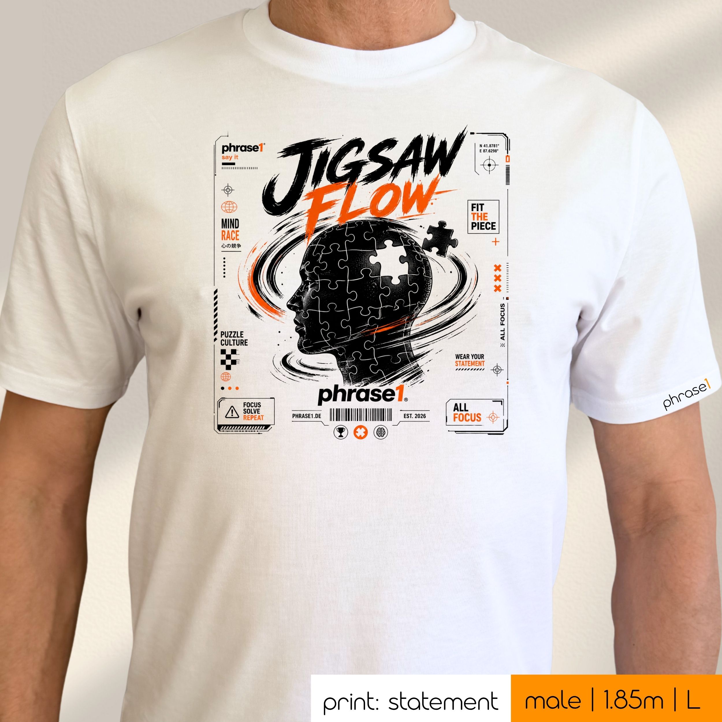 Premium T-Shirt mit Visual "JIGSAW FLOW" Premium T-Shirt mit Visual "JIGSAW FLOW"