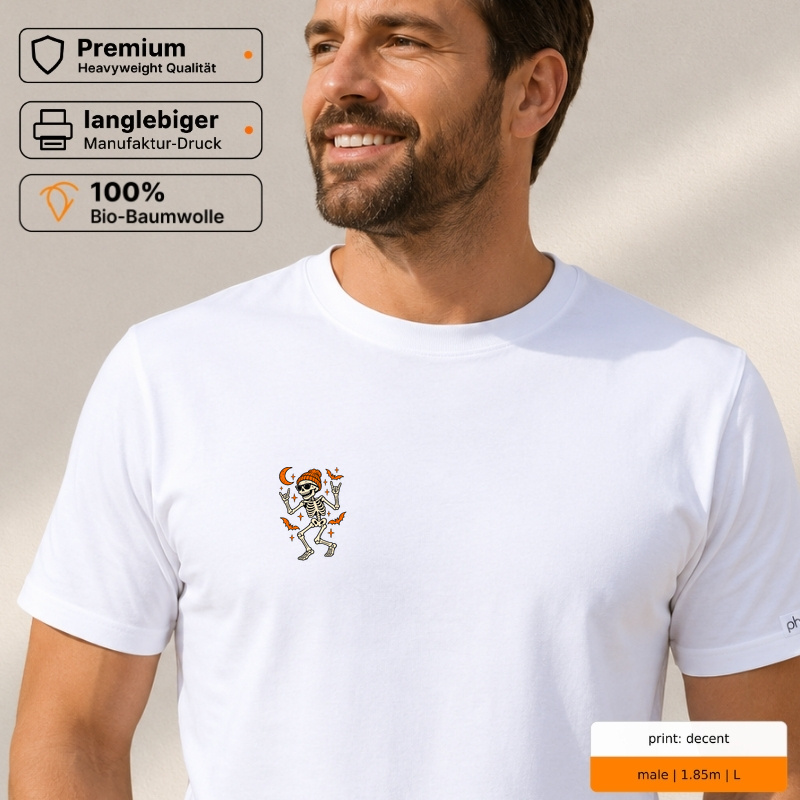 Premium T-Shirt „Halloween Skelett mit Mütze.“ Premium T-Shirt „Halloween Skelett mit Mütze.“
