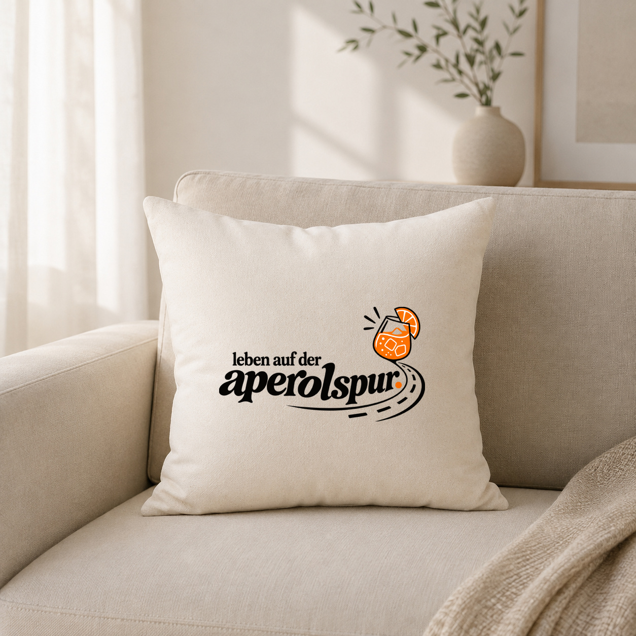 leben auf der aperolspur. – Kissenhülle leben auf der aperolspur. – Kissenhülle