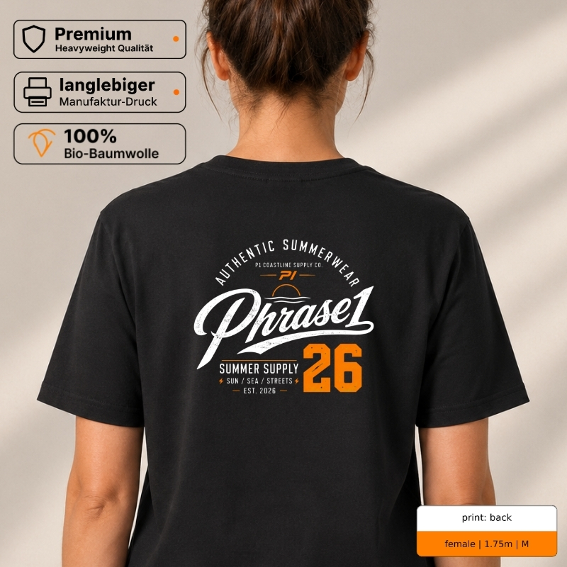 Premium T-Shirt „PHRASE1 SUMMER SUPPLY 26“ – p1 beachwear Rückenprint Premium T-Shirt „PHRASE1 SUMMER SUPPLY 26“ – p1 beachwear Rückenprint